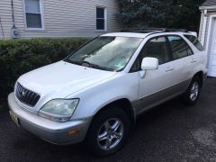 sell-01-Lexus-RX300-Burbank